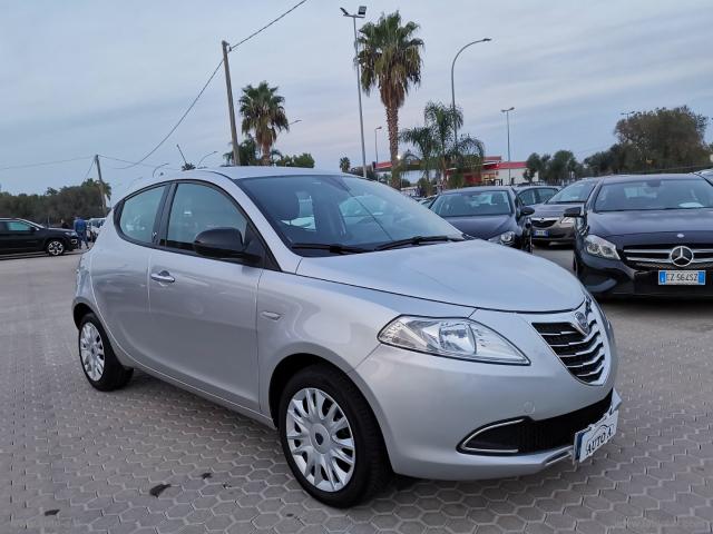 Auto - Lancia ypsilon 0.9 t.air 85 cv 5p. platinum