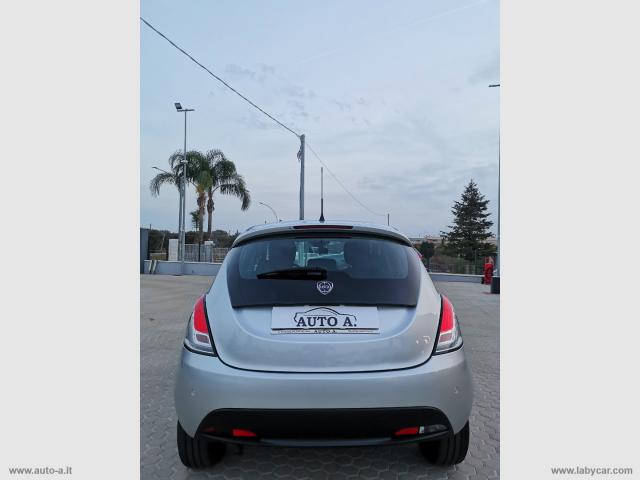 Auto - Lancia ypsilon 0.9 t.air 85 cv 5p. platinum