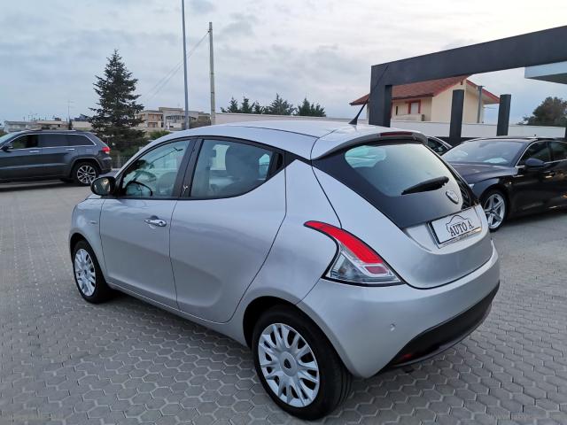 Auto - Lancia ypsilon 0.9 t.air 85 cv 5p. platinum