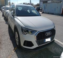 Audi q3 35 tdi s tronic business