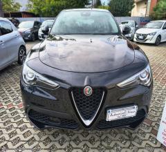 Auto - Alfa romeo stelvio 2.2 t.diesel 160cv at8 rwd bus.