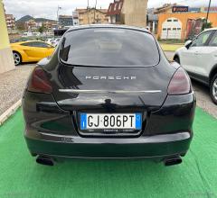 Auto - Porsche panamera 3.0 diesel