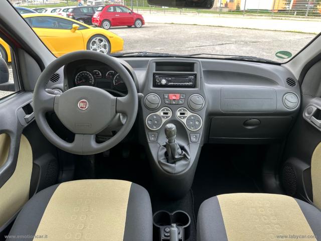 Auto - Fiat panda 1.2 emotion