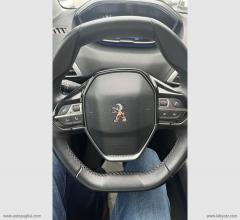 Auto - Peugeot 3008 bluehdi 120 s&s allure