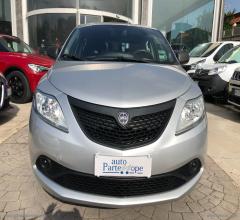 Auto - Lancia ypsilon 1.2 69 cv 5p. elefantino blu