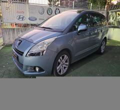 Auto - Peugeot 5008 2.0 hdi 150 cv business