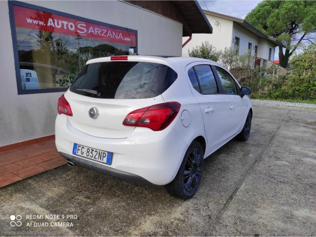 Auto - Opel corsa 1.2 5p. b-color