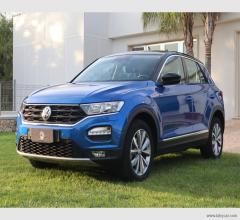 Auto - Volkswagen t-roc 1.0 tsi 115cv style bmt