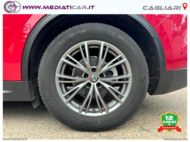 Auto - Alfa romeo stelvio 2.2 t.diesel 180cv at8 rwd bus.