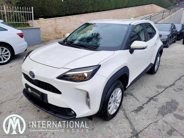 Toyota yaris cross 1.5 hybrid 5p. e-cvt busin.