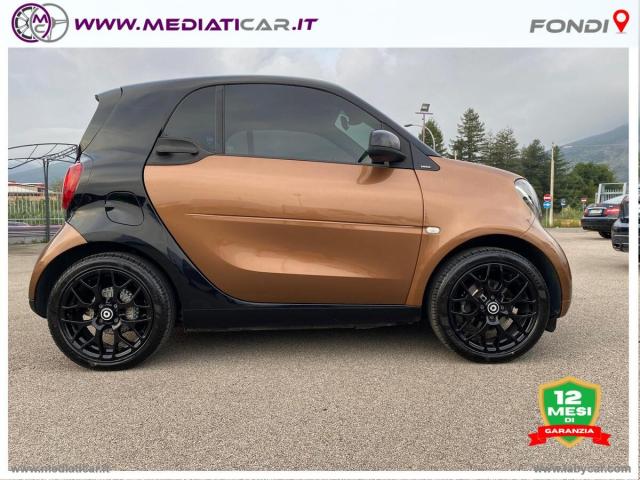 Auto - Smart fortwo 70 1.0 twinamic urban