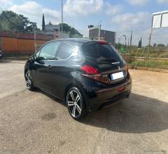 Auto - Peugeot 208 gt line 1.2 110cv puretech