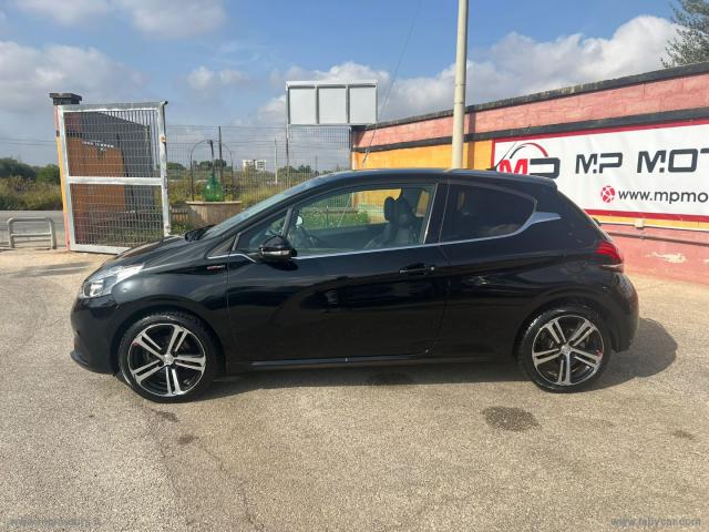 Auto - Peugeot 208 gt line 1.2 110cv puretech