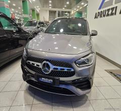 Auto - Mercedes-benz gla 200 d automatic premium