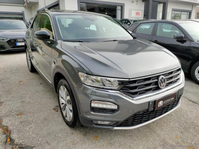 Auto - Volkswagen t-roc 1.6 tdi scr style bluemotion tech.