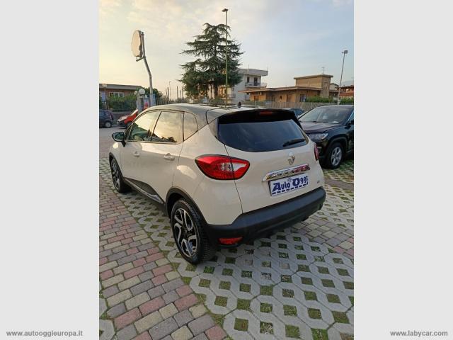 Auto - Renault captur 1.5 dci 8v 90 cv s&s ener. r-link