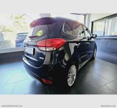 Auto - Kia carens 1.7 crdi 115 cv business class