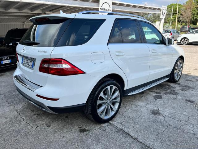 Auto - Mercedes-benz ml 250 bluetec 4matic sport