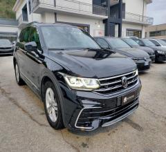 Auto - Volkswagen tiguan 2.0 tdi 150cv scr dsg r-line