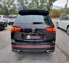 Auto - Volkswagen tiguan 2.0 tdi 150cv scr dsg r-line