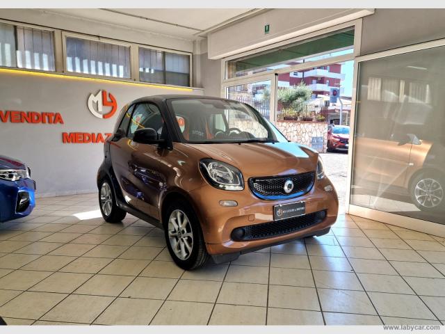 Auto - Smart fortwo 70 1.0 passion