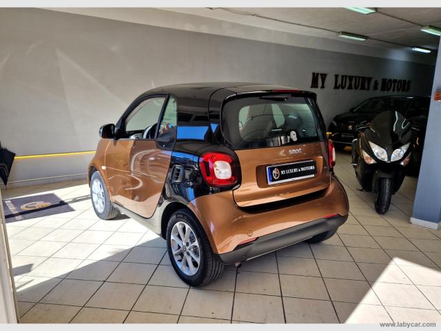 Auto - Smart fortwo 70 1.0 passion