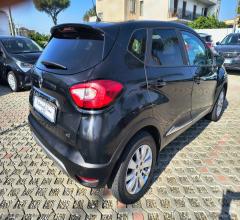 Auto - Renault captur 1.5 dci 8v 90 cv s&s live