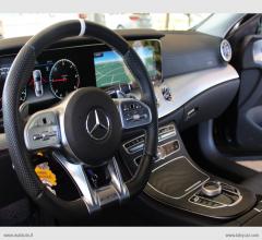 Auto - Mercedes-benz e 220 d 4matic amg-line