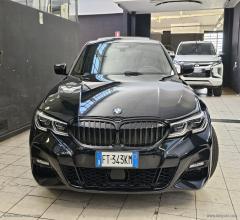 Auto - Bmw 330i msport