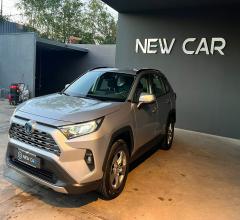 Auto - Toyota rav4 2.5 hybrid 2wd lounge