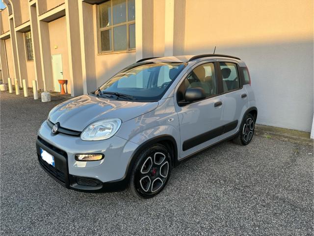 Auto - Fiat panda 1.0 firefly s&s hybrid city life