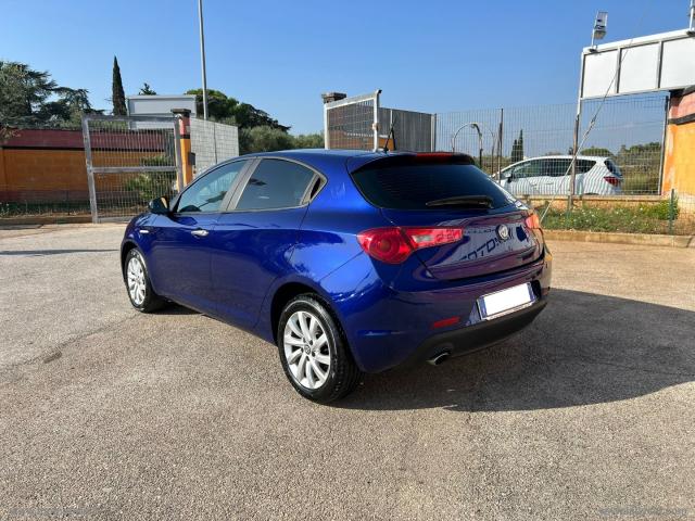 Auto - Alfa romeo giulietta business 1.6mj 120cv