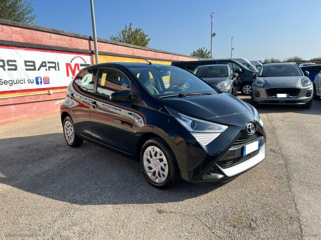 Auto - Toyota aygo connect automatica 1.0 72cv