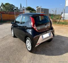 Auto - Toyota aygo connect automatica 1.0 72cv