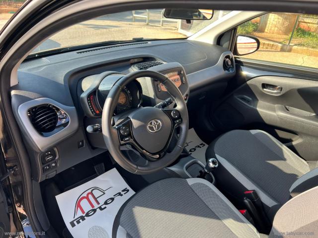 Auto - Toyota aygo connect automatica 1.0 72cv