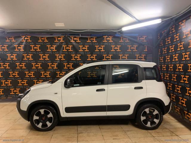 Auto - Fiat panda cross 1.0 firefly s&s hybrid