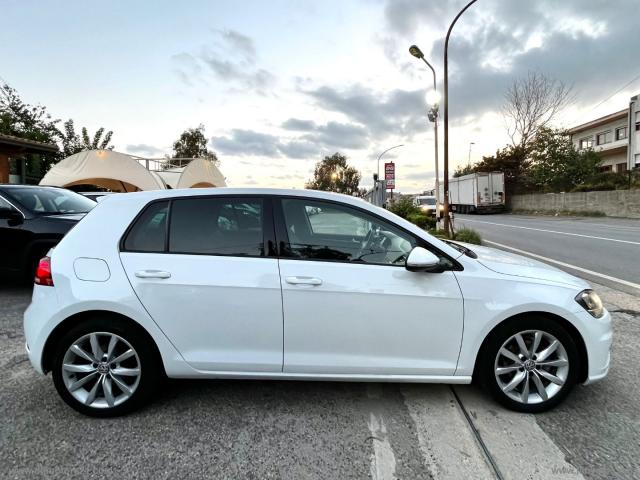 Auto - Volkswagen golf 1.6 tdi 115cv dsg 5p. highline bmt