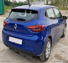 Auto - Renault clio blue dci 8v 85 cv 5p. zen