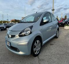 Auto - Toyota aygo 1.0 vvt-i 3p. sol