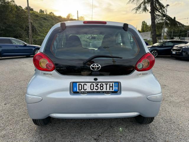 Auto - Toyota aygo 1.0 vvt-i 3p. sol