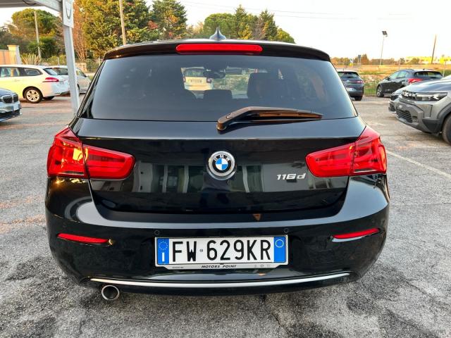 Auto - Bmw 116d 5p. urban line