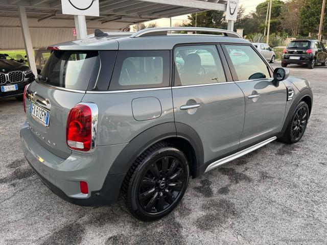 Auto - Mini mini one d business countryman