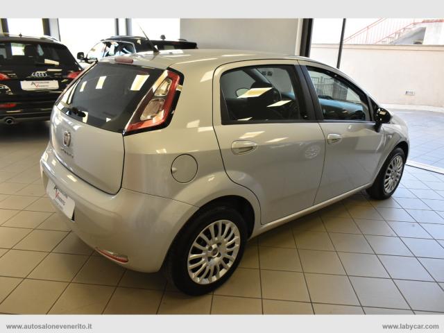 Auto - Fiat punto 1.3 mjt ii 75 cv 5p. virgin radio