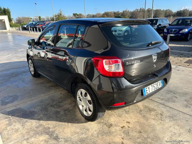 Auto - Dacia sandero 1.2 gpl 75 cv extra