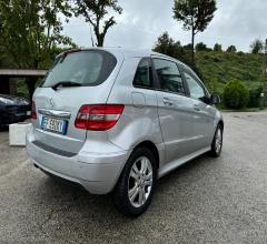 Auto - Mercedes-benz b 180 blueefficiency sport