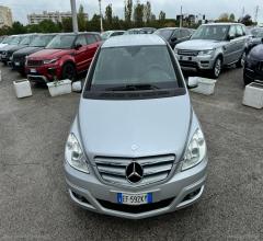 Auto - Mercedes-benz b 180 blueefficiency sport