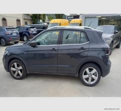 Auto - Volkswagen t-cross 1.6 tdi dsg advanced bmt