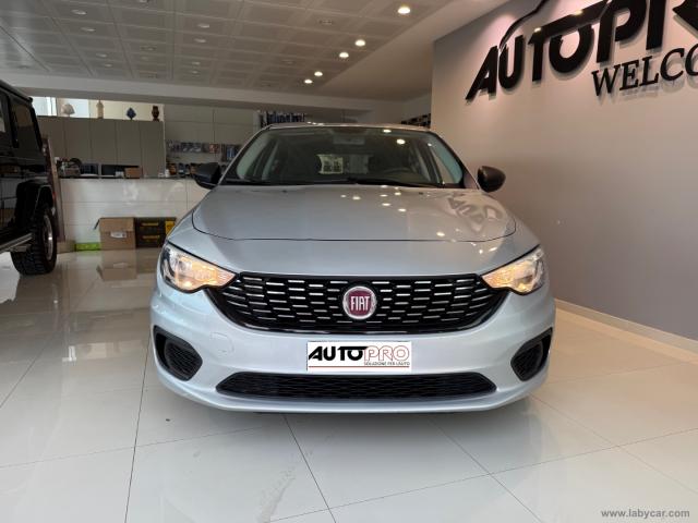 Auto - Fiat tipo 1.4 5p. easy