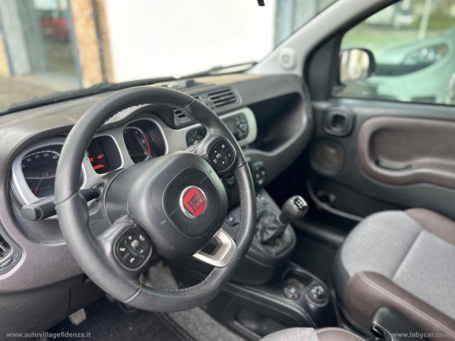 Auto - Fiat panda 1.3 mjt 95 cv s&s city cross