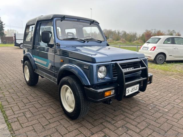 Suzuki sj413 berlina de luxe